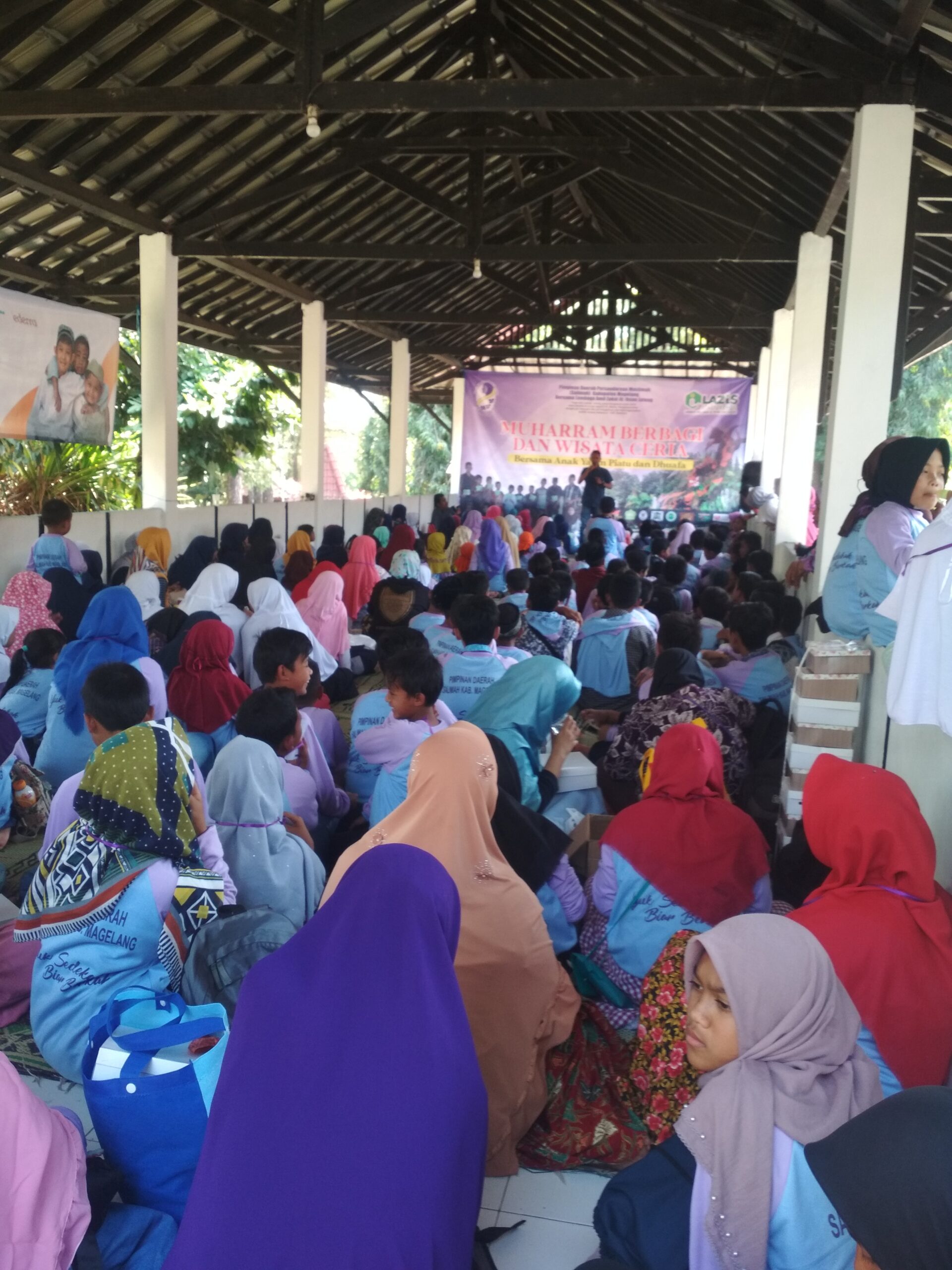 Salimah Kabupaten Magelang Santuni 200 Yatim Piatu dan Dhuafa