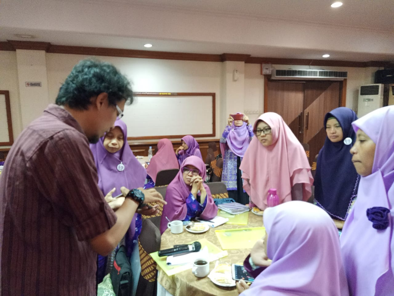 Salimah Jawa Tengah Gelar Pelatihan Kehumasan