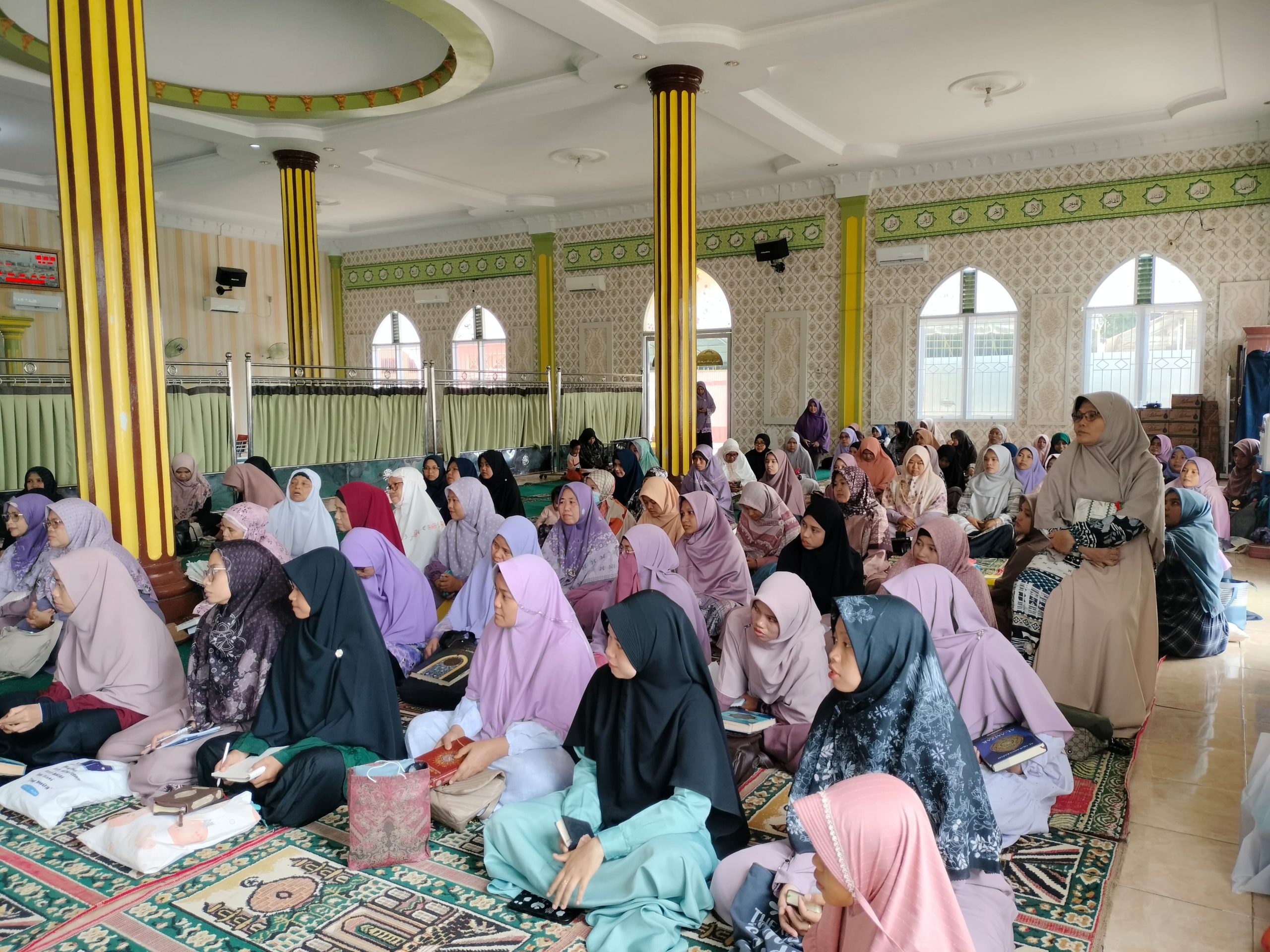 Salimah Rokan Hulu Gelar Sehari bersama Al-Qur'an