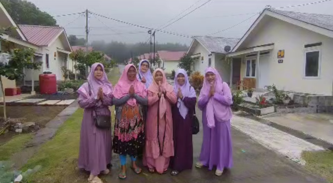 Warga huntap sumber mujur terdampak erupsi semeru