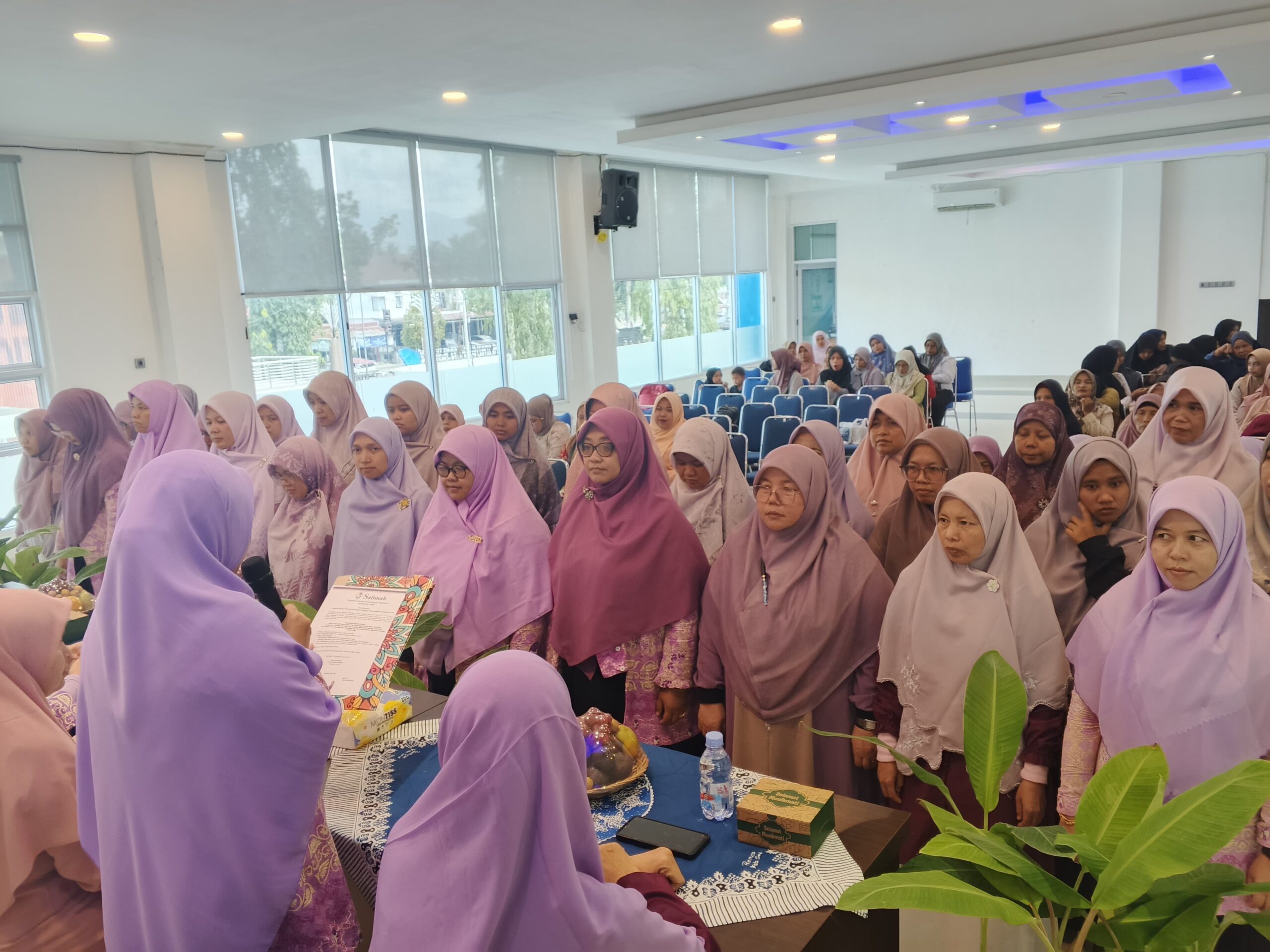 Salimah Sumbar Lantik PD dan PC se-Kabupaten Solok