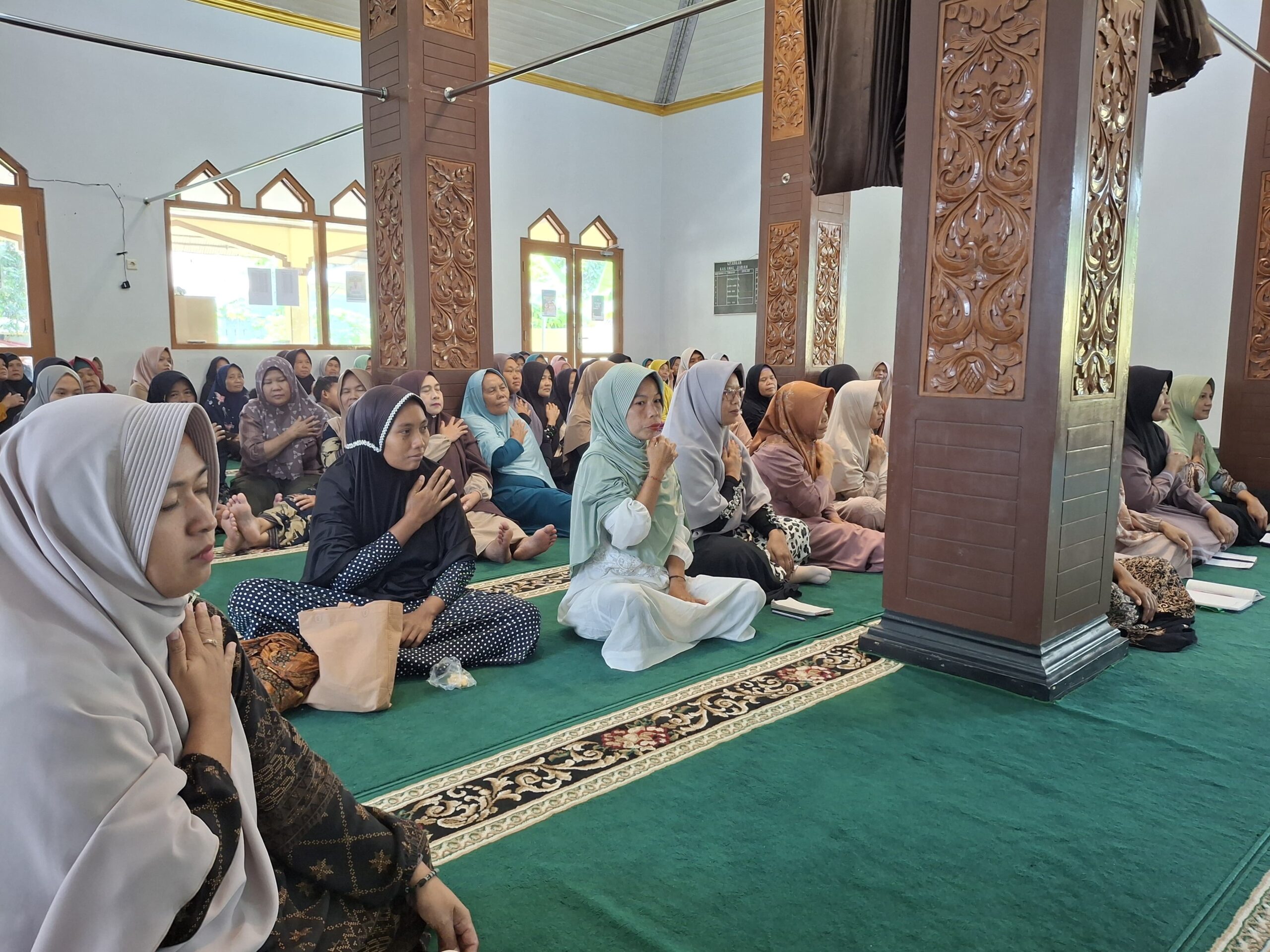 Kajian Ramadhan Salimah Purbalingga Bahas Mahkota Kemuliaan Ibu