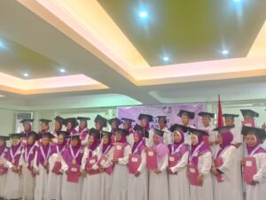 Wisuda Salsa Angkatan I Kota Gorontalo, Wisudawan Tertua 78 Tahun
