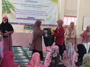 KPSPL Salimah Bandung Barat Gelar Mini Workshop Pengolahan Sampah dan Transformasi Digital