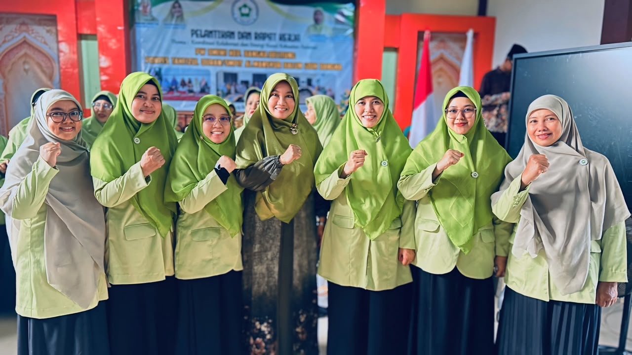 Perkuat Sinergi Gerakan Perempuan Islam, Salimah Bangka Belitung Hadiri Pelantikan BMIWI
