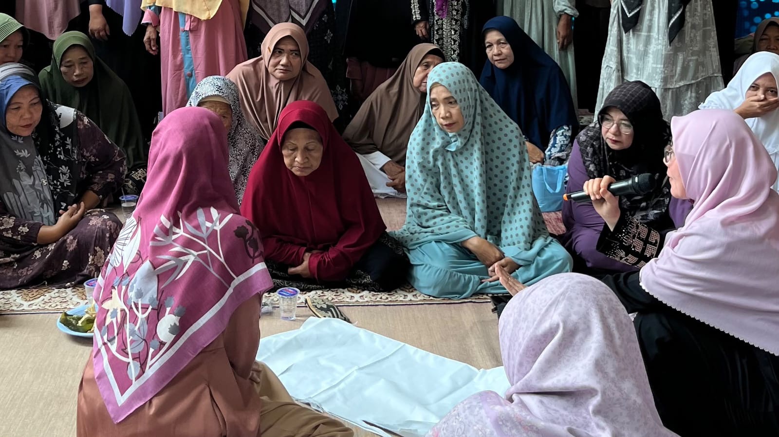 Salimah Pesisir Utara Luncurkan Sekolah Lansia